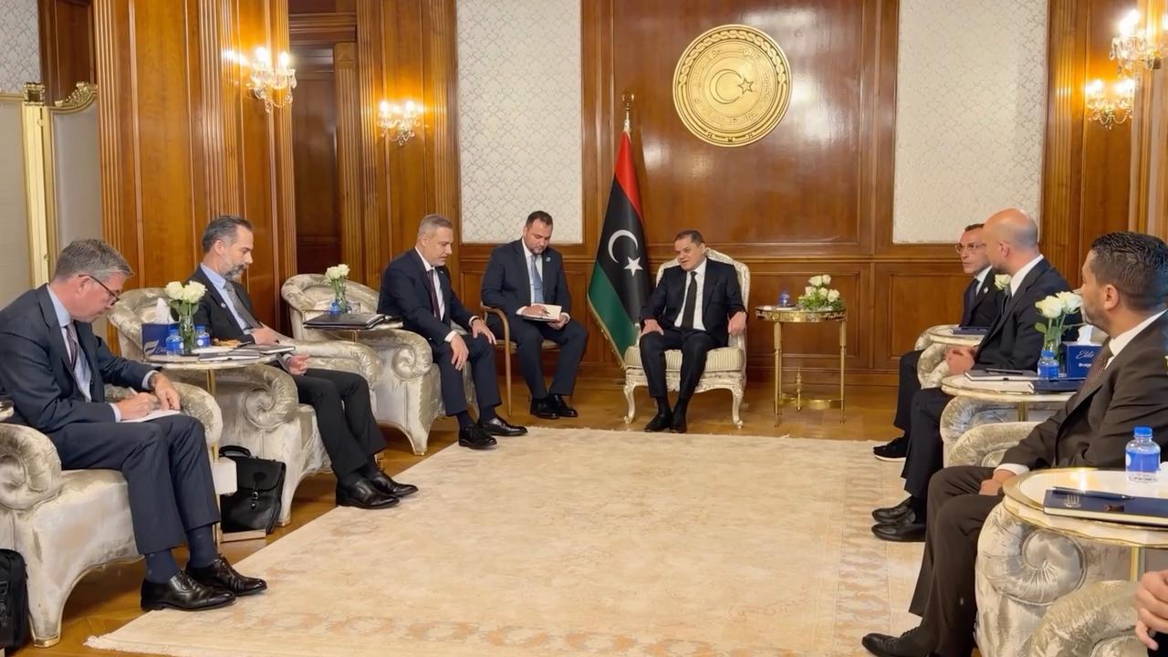 Video thumbnail for Libya: Turkish foreign minister meets Libyan premier in Tripoli (2).