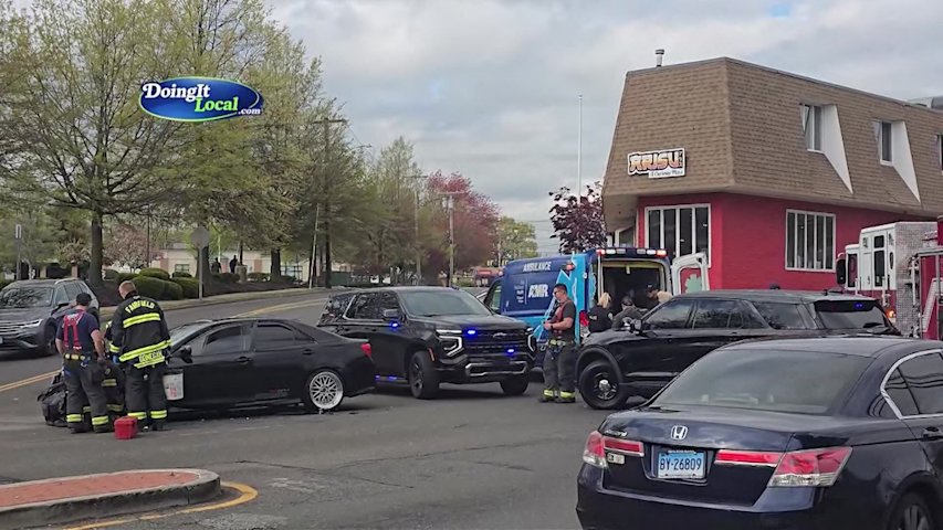 Video thumbnail for No injuries after Thursday two car crash at Fairfield intersection
