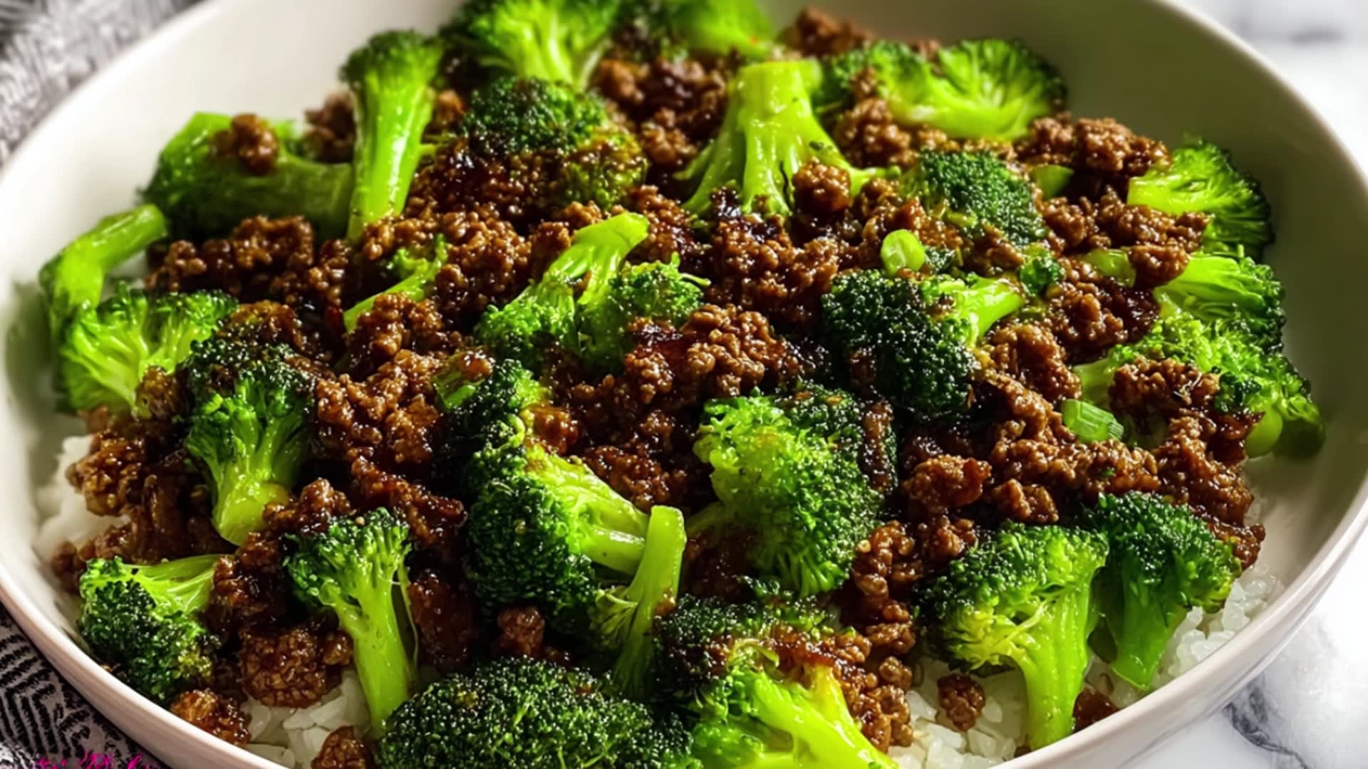 Video thumbnail for Ground Beef and Broccoli