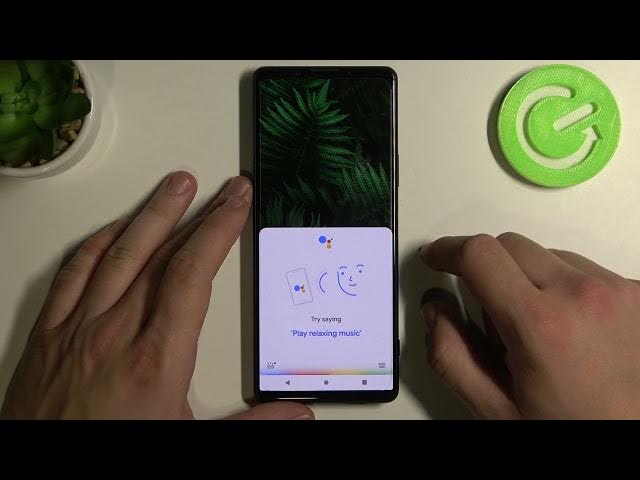 Video thumbnail for How to Use Google Assistant On Lock Screen in SONY Xperia 1 III - Activate Hey Google