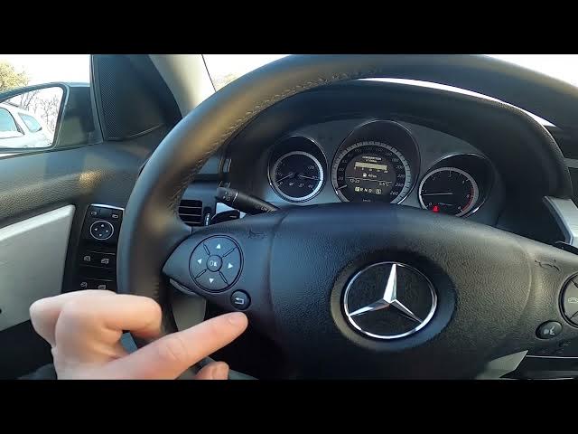Video thumbnail for How to Navigate Through the Speedometer Display in Mercedes GLK Off-roader ( 2008 – 2011 )