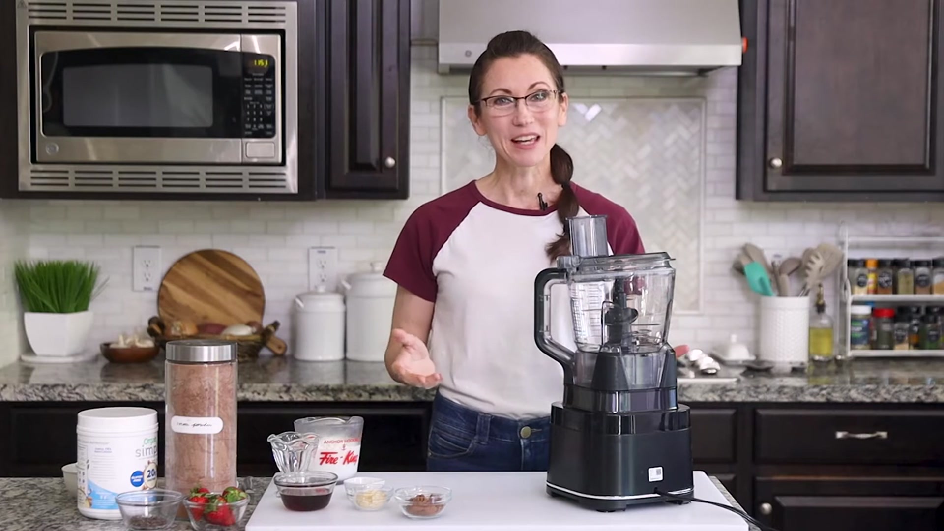 Video thumbnail for EASY Protein Chocolate Mousse with Cottage Cheese Recipe(720P HD)