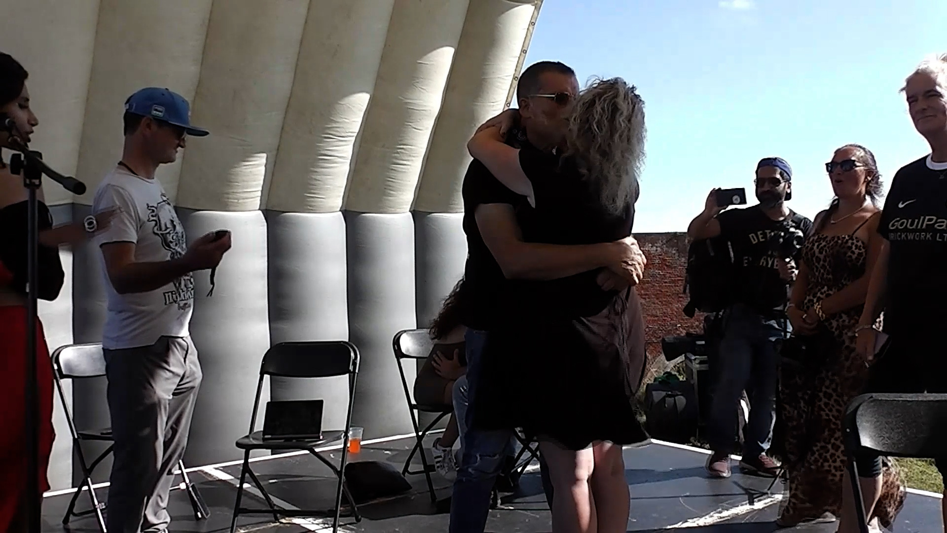 Video thumbnail for Largest habanero pepper kiss  35 minutes and 24.26 seconds by Annee Boyer and Carmelo Francavilla