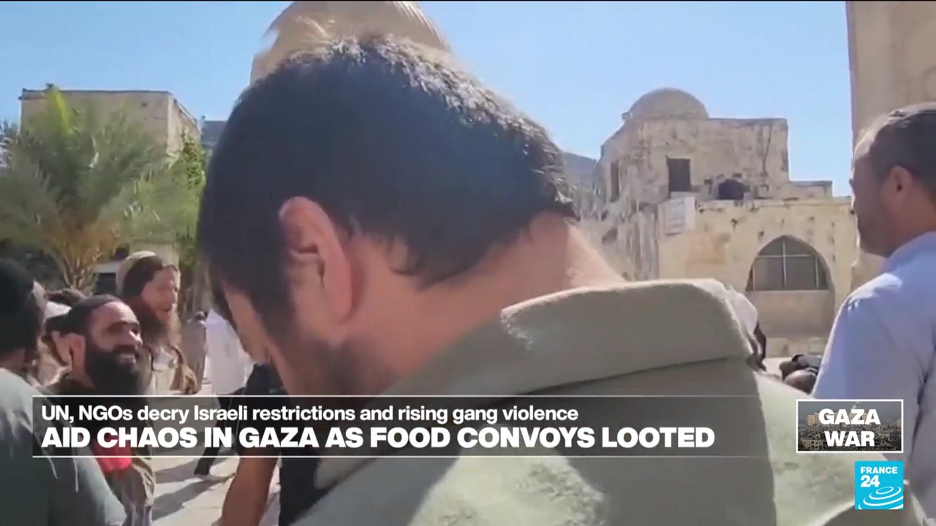 'Video thumbnail for Israeli minister Ben-Gvir says he prayed at flashpoint holy site'