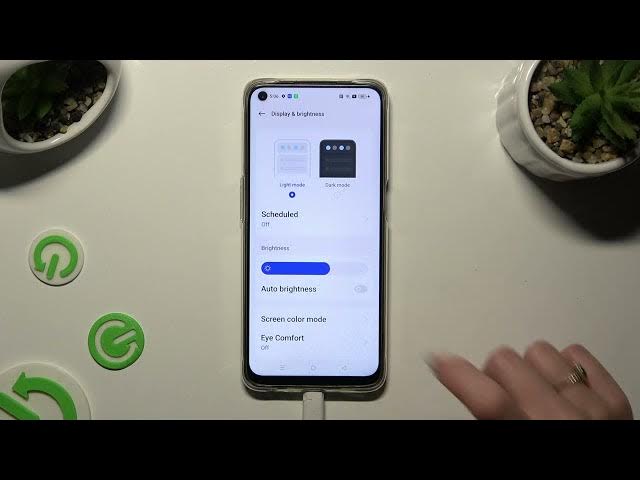 Video thumbnail for How To Turn On & Off Auto Brightness In OPPO F19