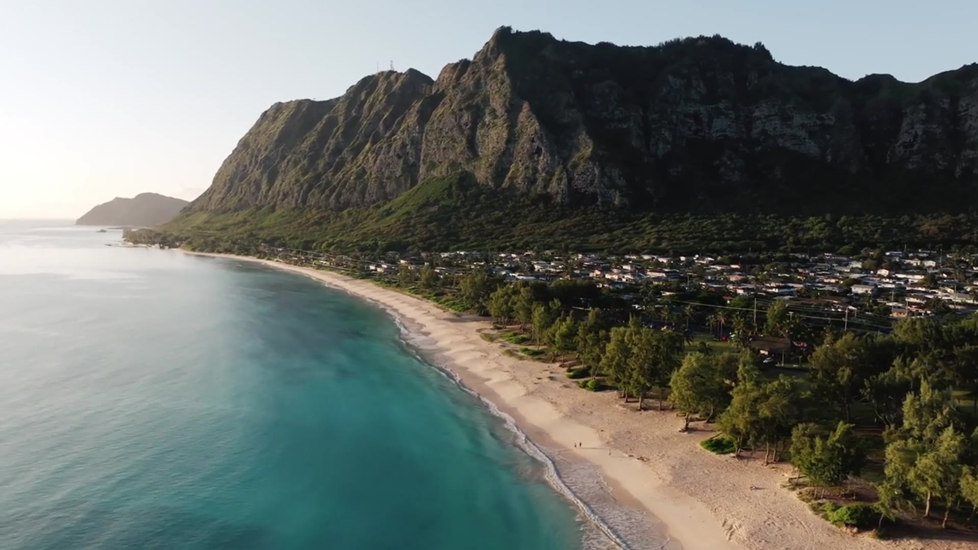 'Video thumbnail for DJI Mavic 3 PRO Cinematic Film in Hawaii'
