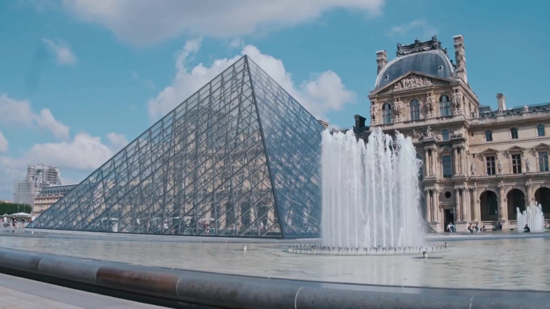 Video thumbnail for 5 English-taught Universities in France | Study in France
