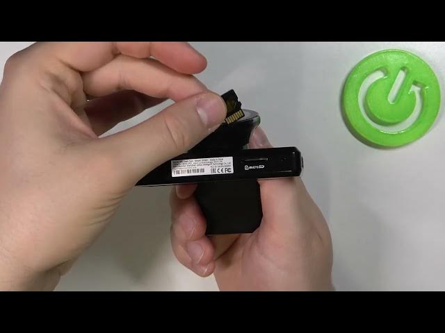 Video thumbnail for How to Input & Remove SD Card in 360 Dash Cam G500H?