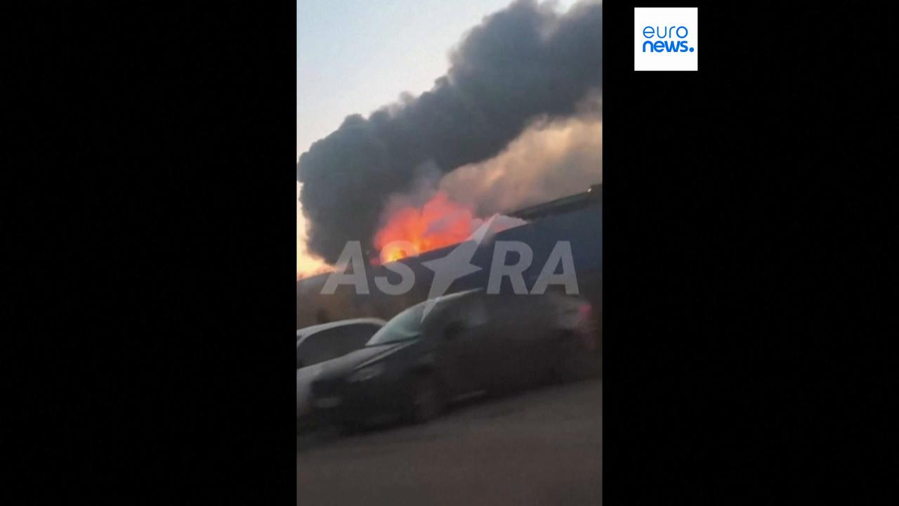 Video thumbnail for Fire rages at Yandex data centre after Ukraine drone attack