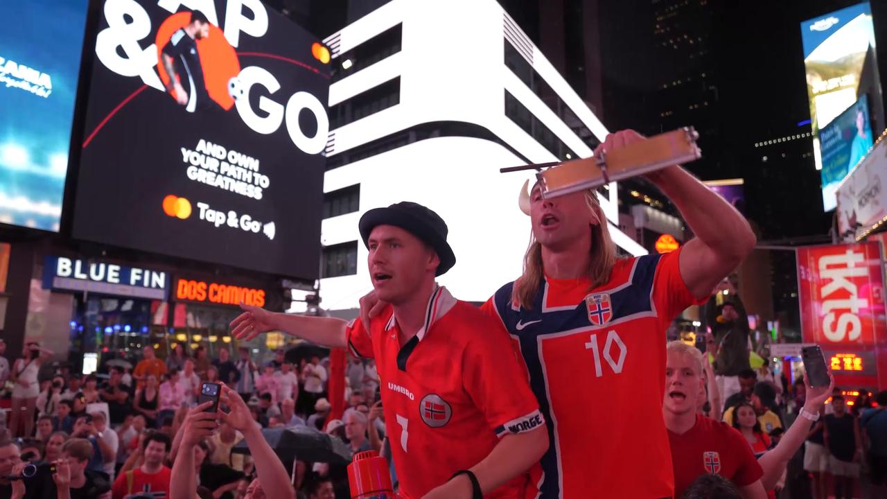 Video thumbnail for US: Norway fans create vibrant atmosphere in Times Square ahead of Brazil clash.