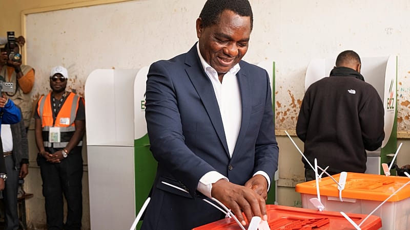 Video thumbnail for Zambian opposition leader to challenge presidential poll results in court