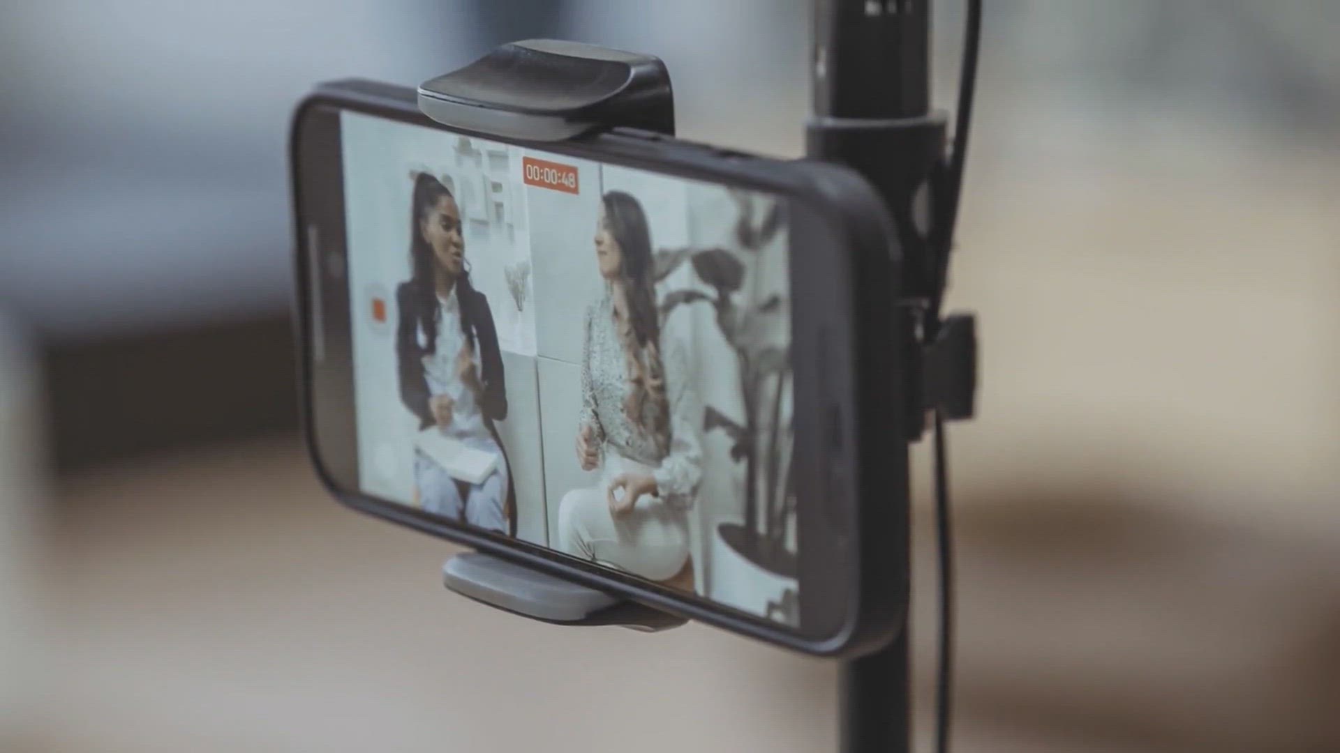 'Video thumbnail for Free AI Shorts Maker Online - CapCut'
