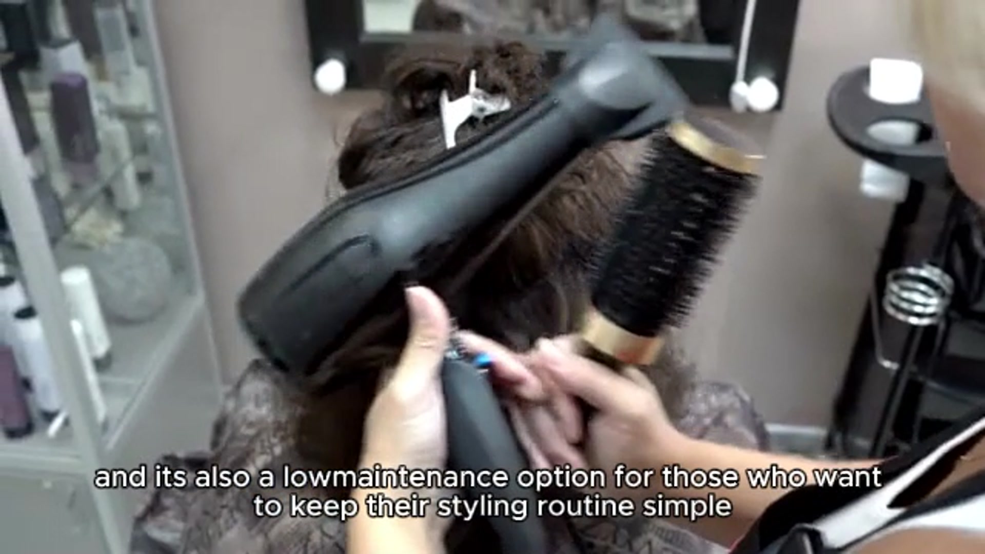 Video thumbnail for Classic Pixie haircut