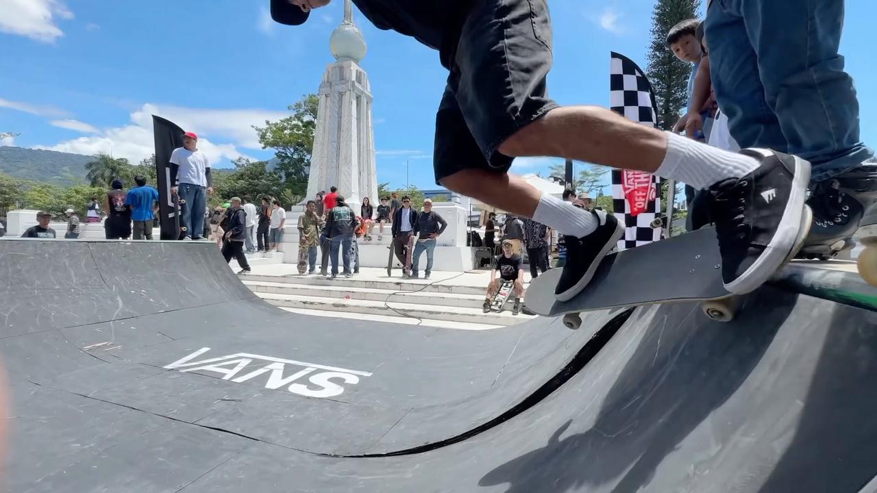Video thumbnail for El Salvador: Skateboarders mark World Skateboarding Day in San Salvador.