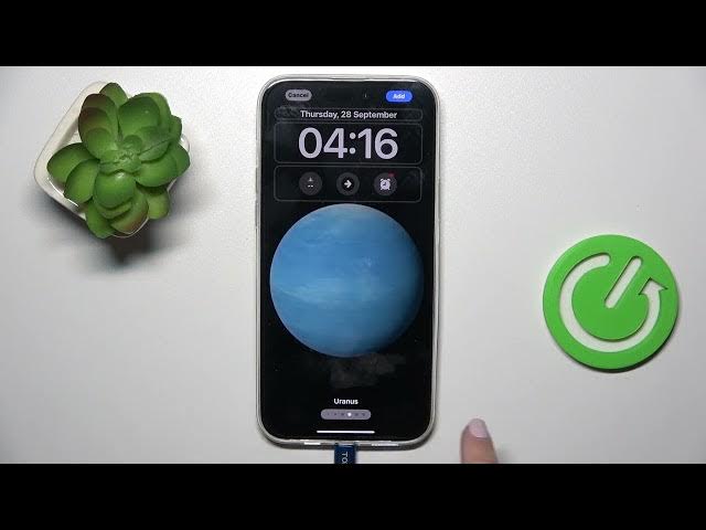 Video thumbnail for How to Apply Astronomy Wallpaper on iPhone 15 Plus?