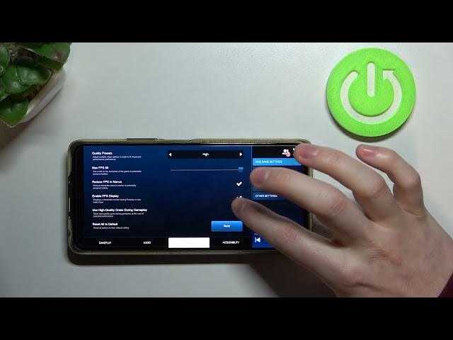 Video thumbnail for Rocket League Sideswipe - How to Cap Framerate | FPS Caping