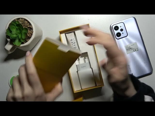 Video thumbnail for Does the REALME C31 Come with Earbuds? Let's Find Out! // Box Kit Accessories