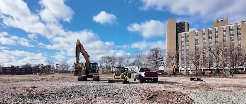 Video thumbnail for $101M loan to aid development of Lionsgate Studios in Newark