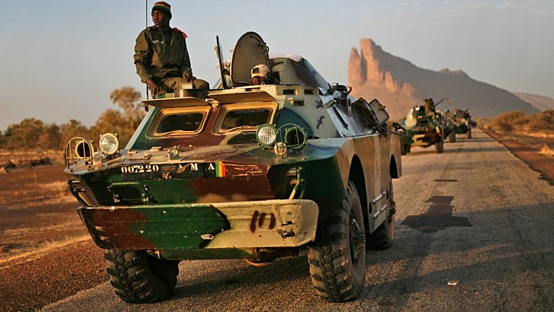 Video thumbnail for Malian army and  Russian fighters retake key city of Kidal, abandoned by rebels