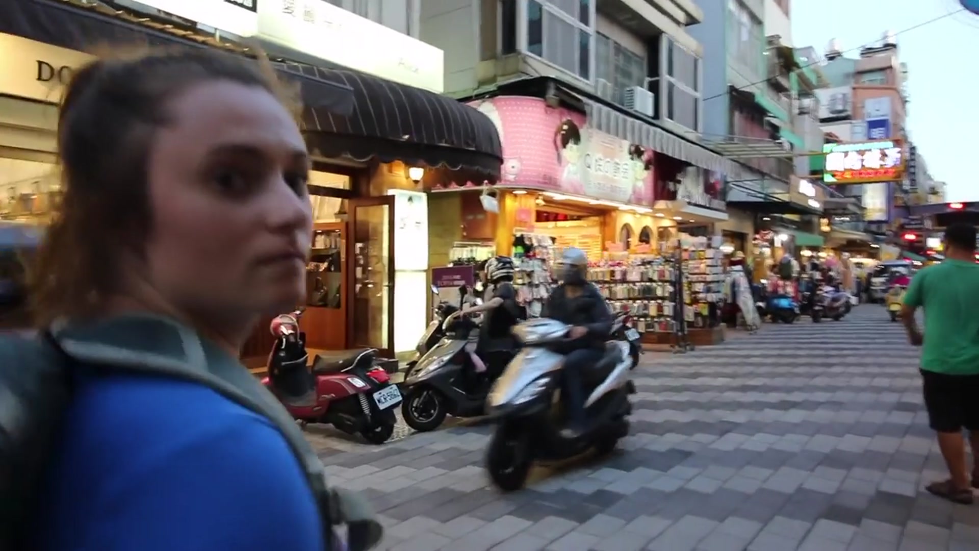 'Video thumbnail for Street Food in Taiwan - MASSIVE Sausage BBQ at Tainan Night Market | BEST Taiwanese Street Food'