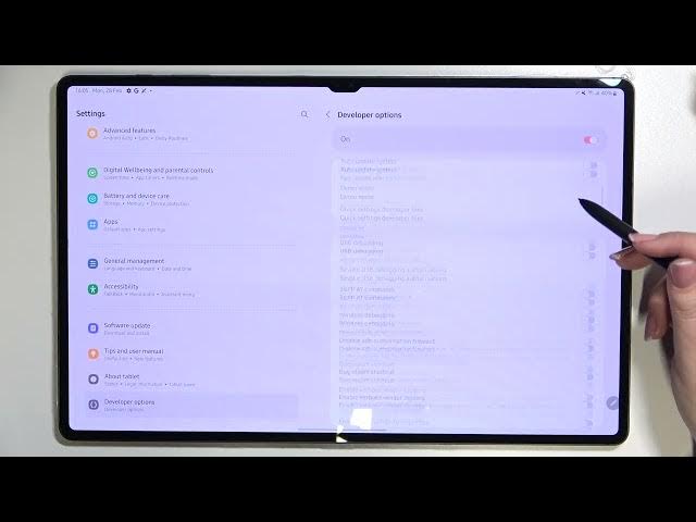 Video thumbnail for How to Activate Auto System Updates on SAMSUNG Galaxy Tab S8 Ultra?