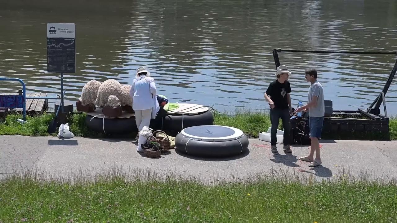 Video thumbnail for Poland: Krakow residents parade in themed inflatable boats at 15th Water Critical Mass.