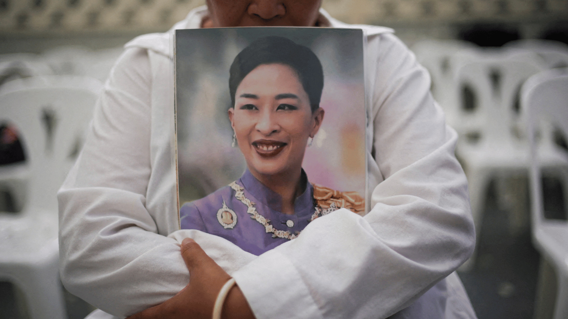 Video thumbnail for Thai princess dies: Eldest daughter of king in coma for over three years