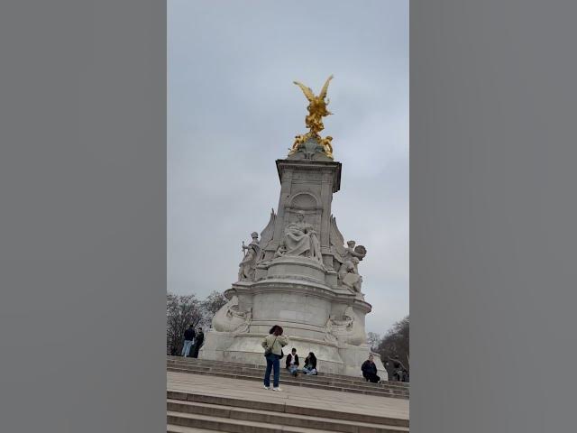 Video thumbnail for ￼ Green palace