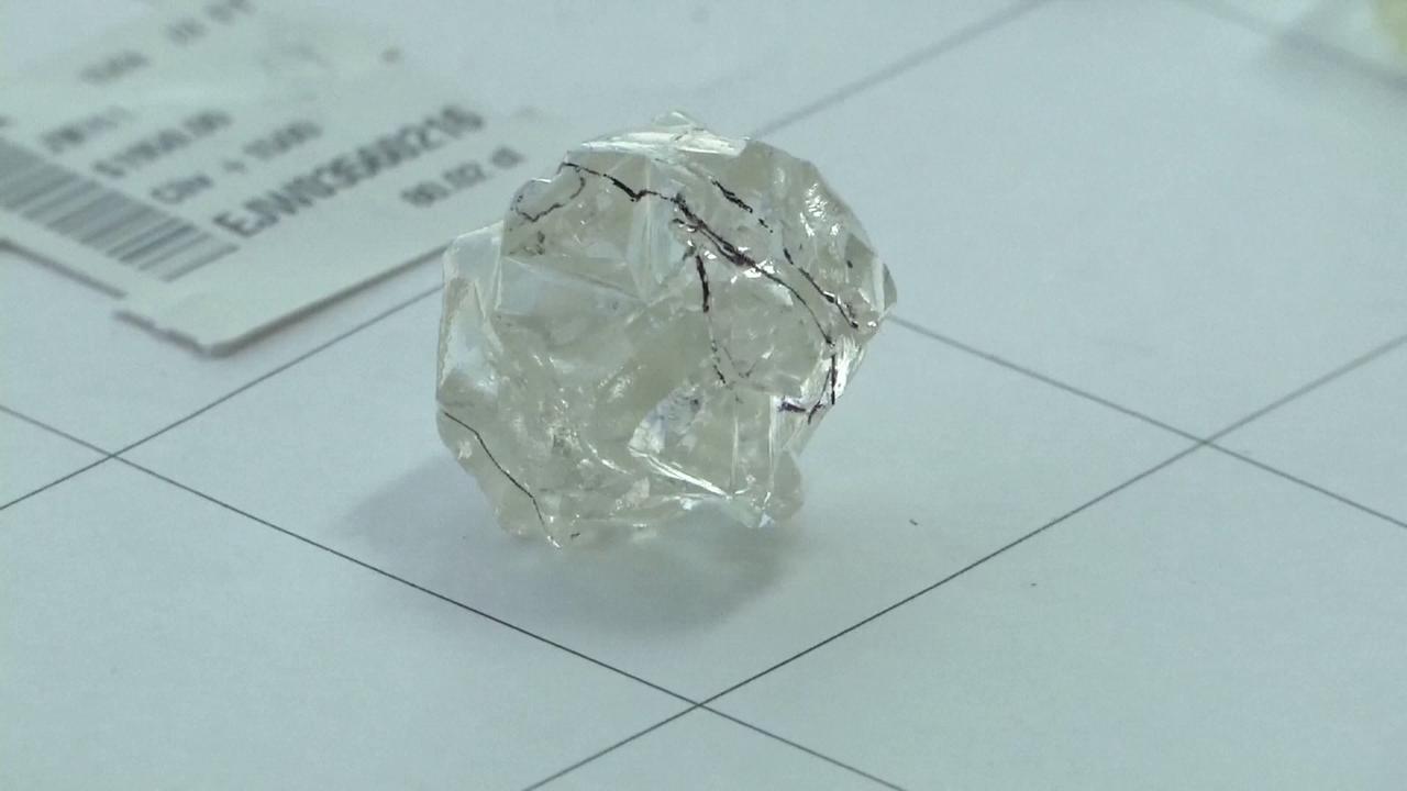 Video thumbnail for China: Botswana's president eyes economic diversification, reduced reliance on diamonds.