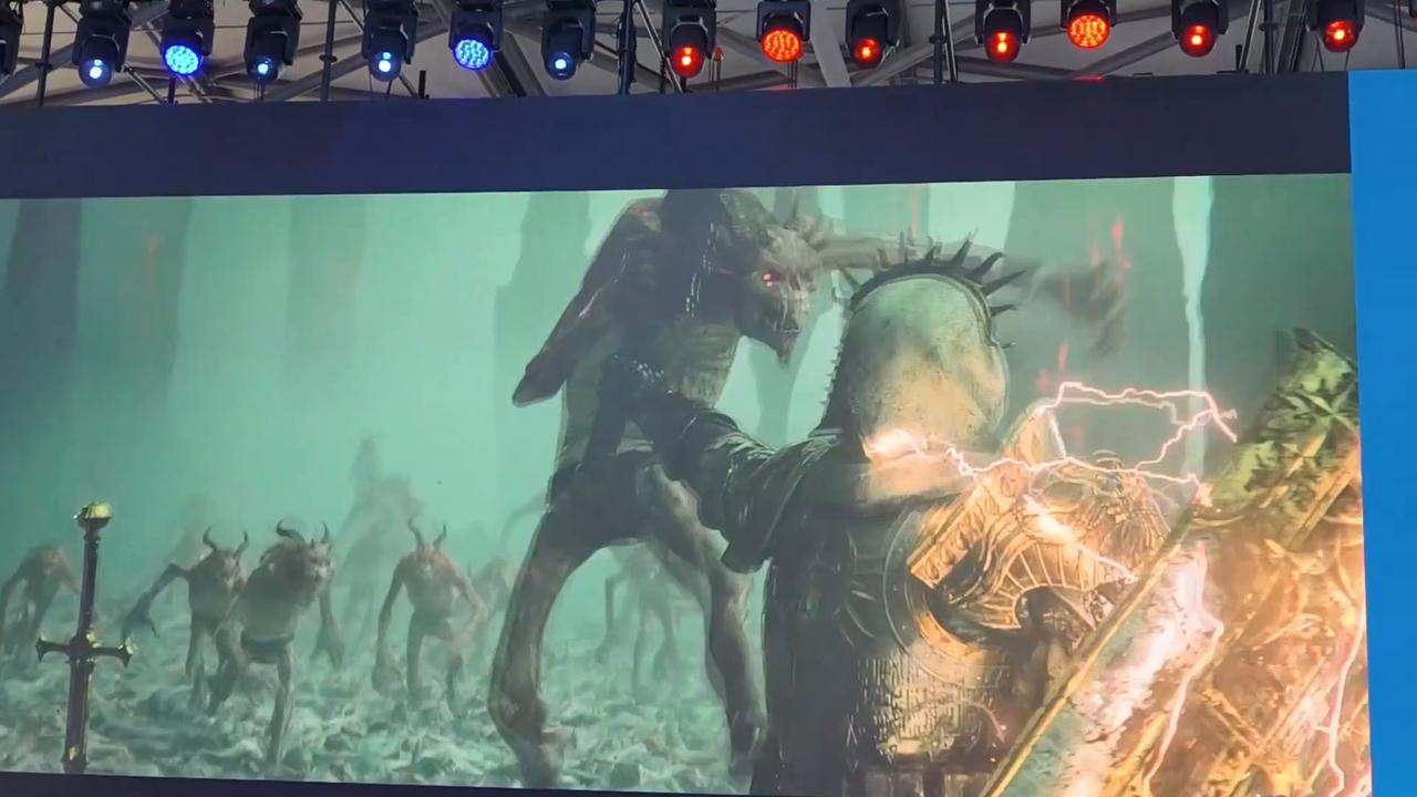 Video thumbnail for China: NetEase&Blizzard Booth at ChinaJoy.