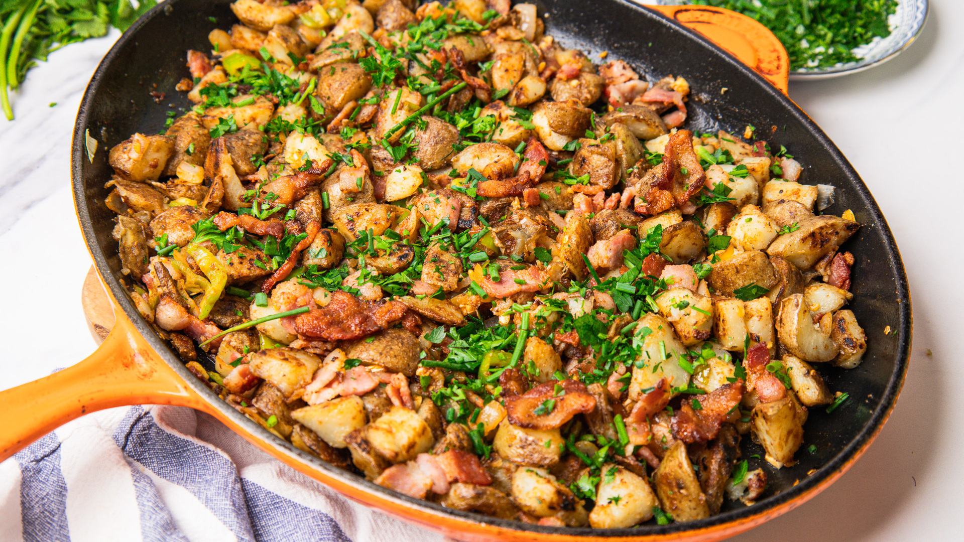 Video thumbnail for Cowboy-Style Cast Iron Potatoes Recipe