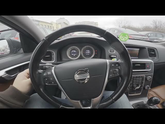 Video thumbnail for Volvo S60 II (2010-2019) – How to Check Current Fuel Consumption
