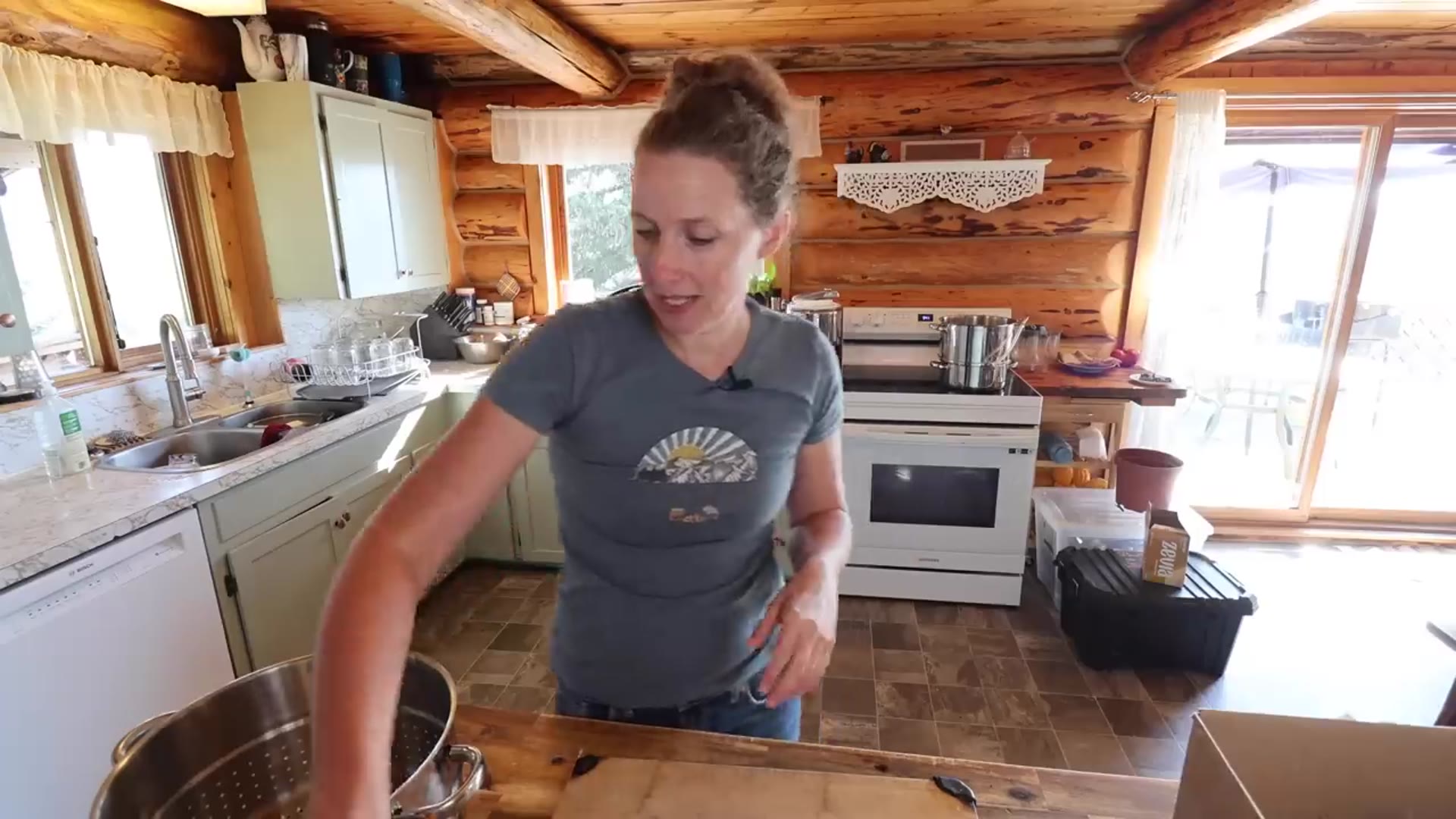 Video thumbnail for Big Canning Day and a Few New Recipes(720P HD)