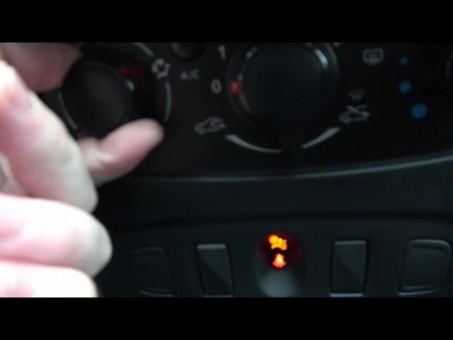 Video thumbnail for How to Change Airflow Direction in Dacia Sandero ( 2011 - 2020 ) - Change Blowing Direction