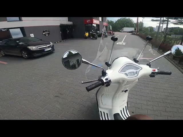 Video thumbnail for How to Use Horn in Vespa Primavera ( 2017 - now ) - Enable Horn