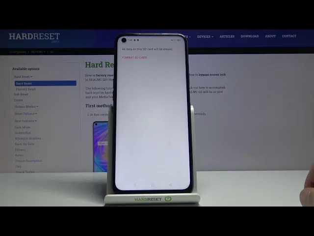 Video thumbnail for How to Format SD in REALME Q2 – Remove Saved Files