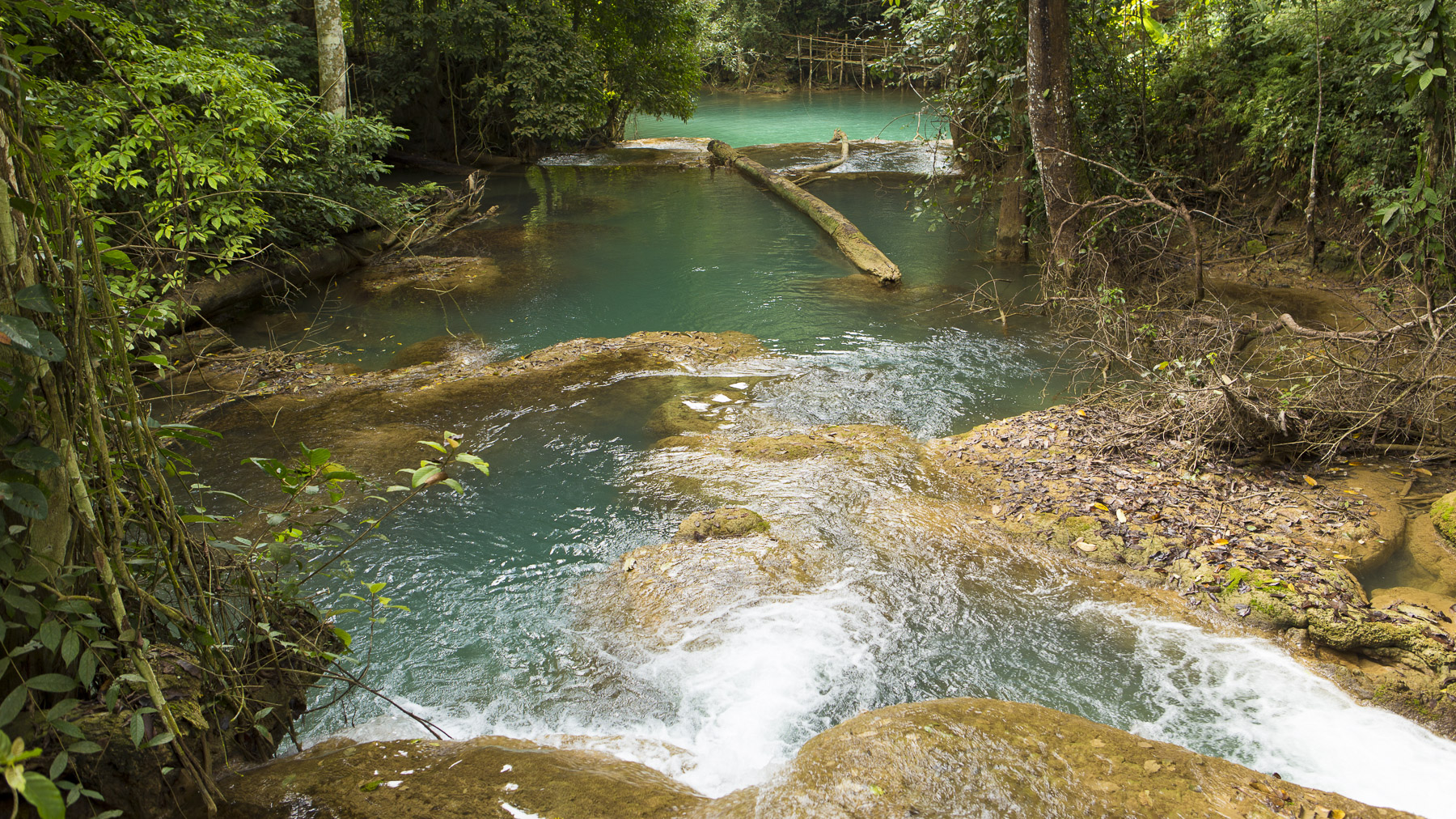 'Video thumbnail for Trekking-Tour zum Tad Sae Wasserfall | Laos'
