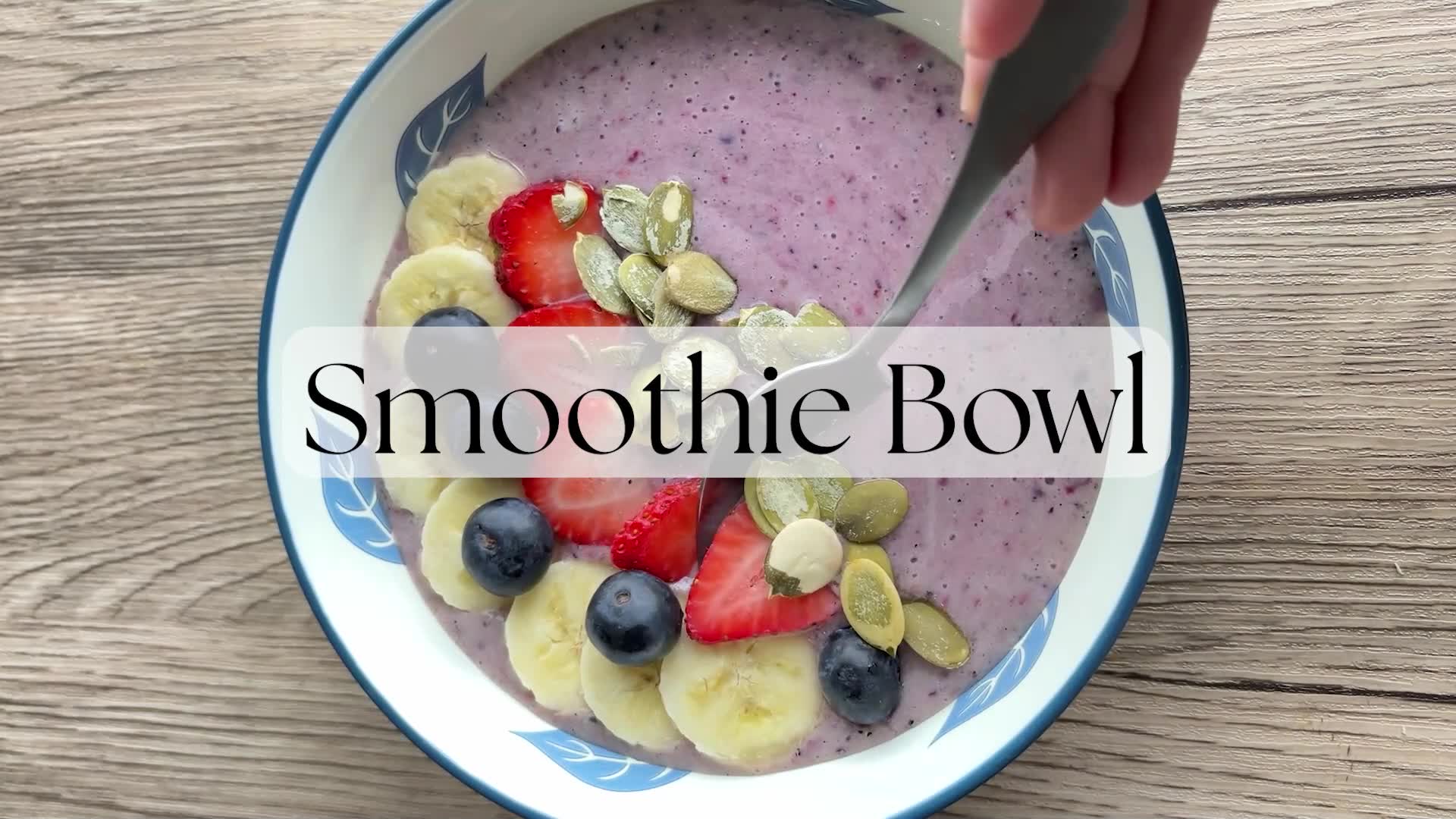 'Video thumbnail for Berry Smoothie Bowl'