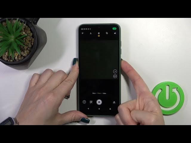 Video thumbnail for How to Activate Quick on FAIRPHONE 4 - Use Double Tap Power Key Feature