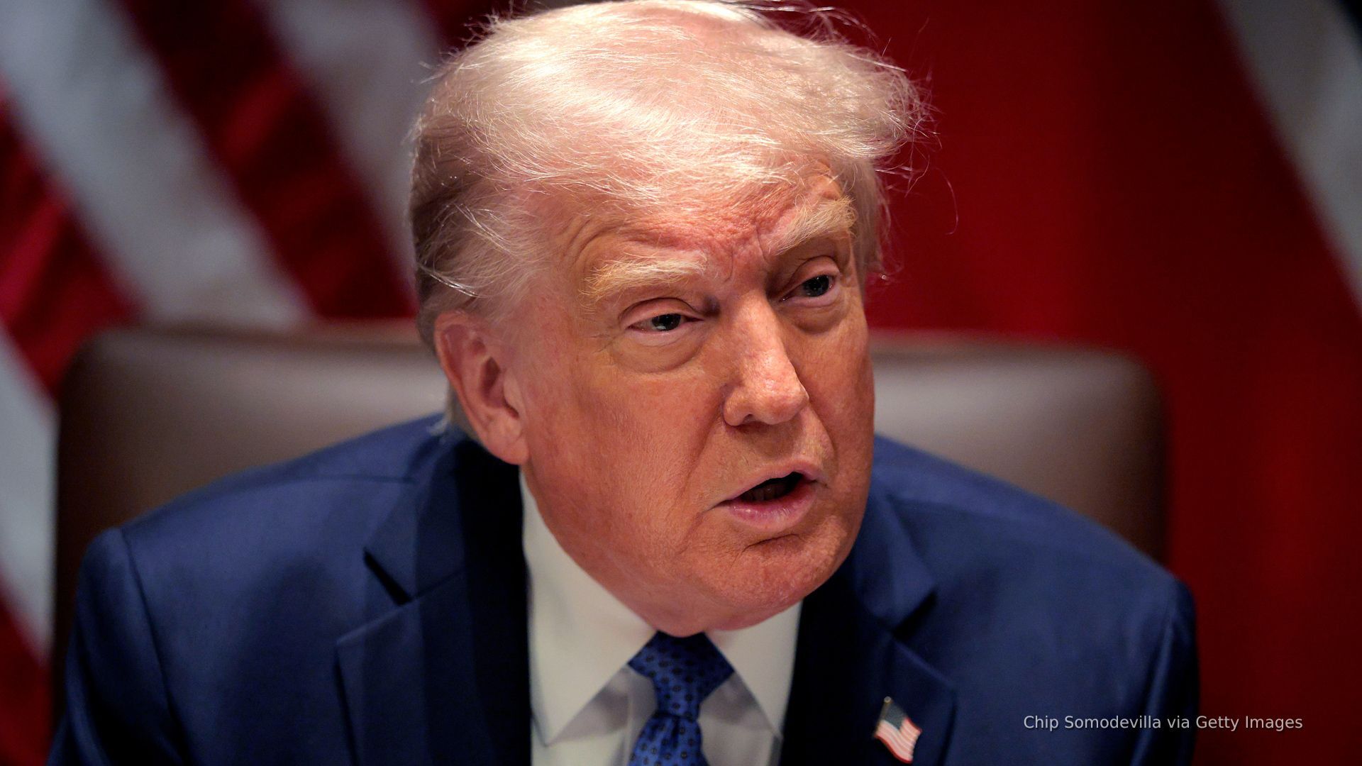 Video thumbnail for Trump vows to reinstate Columbus Day in October