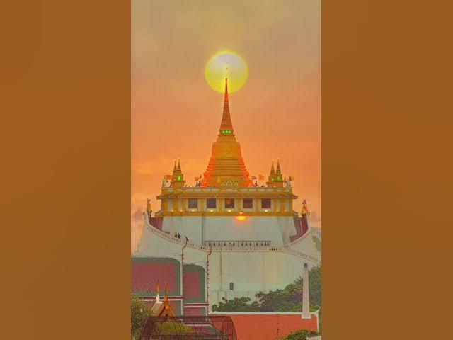 Video thumbnail for Beast Bangkok Hidden Gem for Photos: Wat Saket