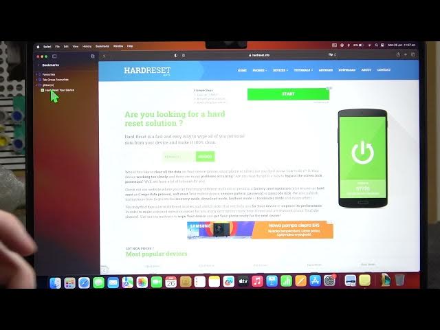 Video thumbnail for How To Delete Bookmarks From Macbook Air M2 2023