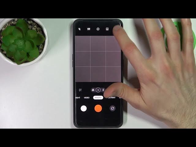 Video thumbnail for Set Up  camera volume buttons on OnePlus 10 Pro / Set option to OnePlus 10 Pro when camera open