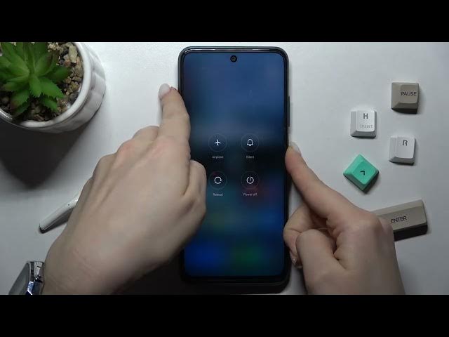 Video thumbnail for How to Switch Off XIAOMI Poco M3 Pro // Powering Off