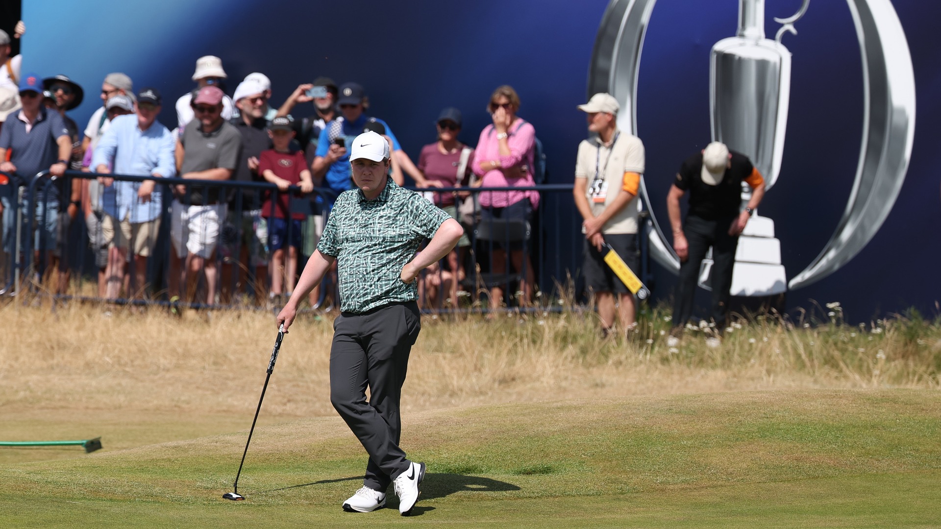 Video thumbnail for Fatherhood's Impact on Golf: Robert MacIntyre's Perspective