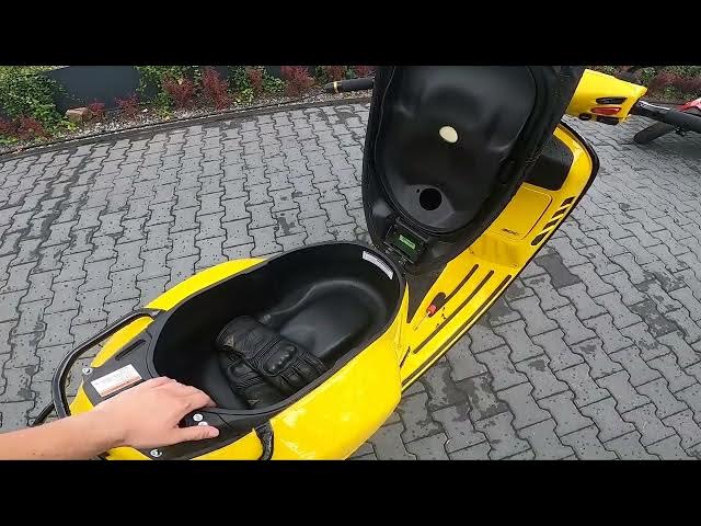 Video thumbnail for How to Check Maximum Load of Vespa GTS ( 2005 - now ) | Find Out Maximum Load of Your Scooter