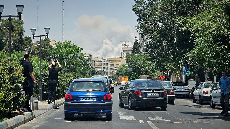 Video thumbnail for Iran: Europeans prepare sanctions as currency falls