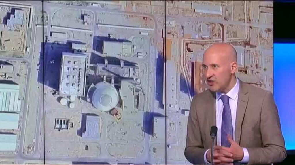 Video thumbnail for Trump threat to hit Iran power plants could violate Geneva Conventions