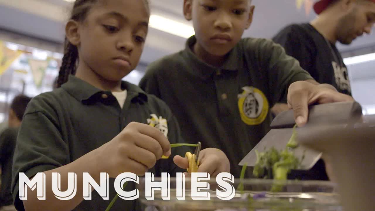 Video thumbnail for MUNCHIES Presents: Edible Schoolyard NYC