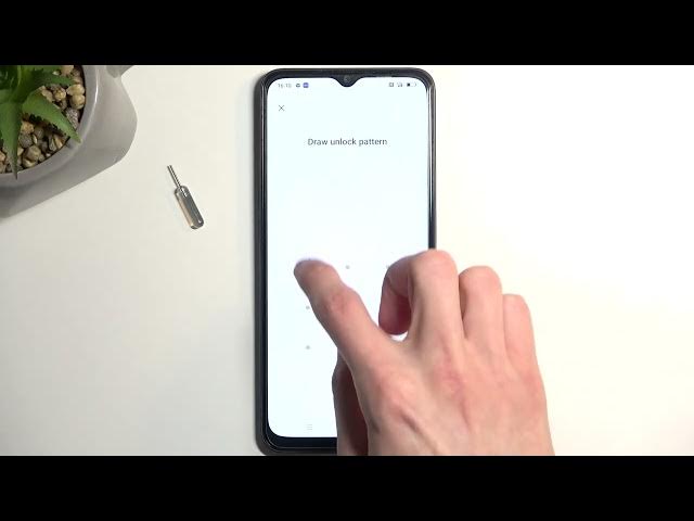 Video thumbnail for How to Format the SD Card on OPPO A77 - Deleting All Files and Data from a Memory Card